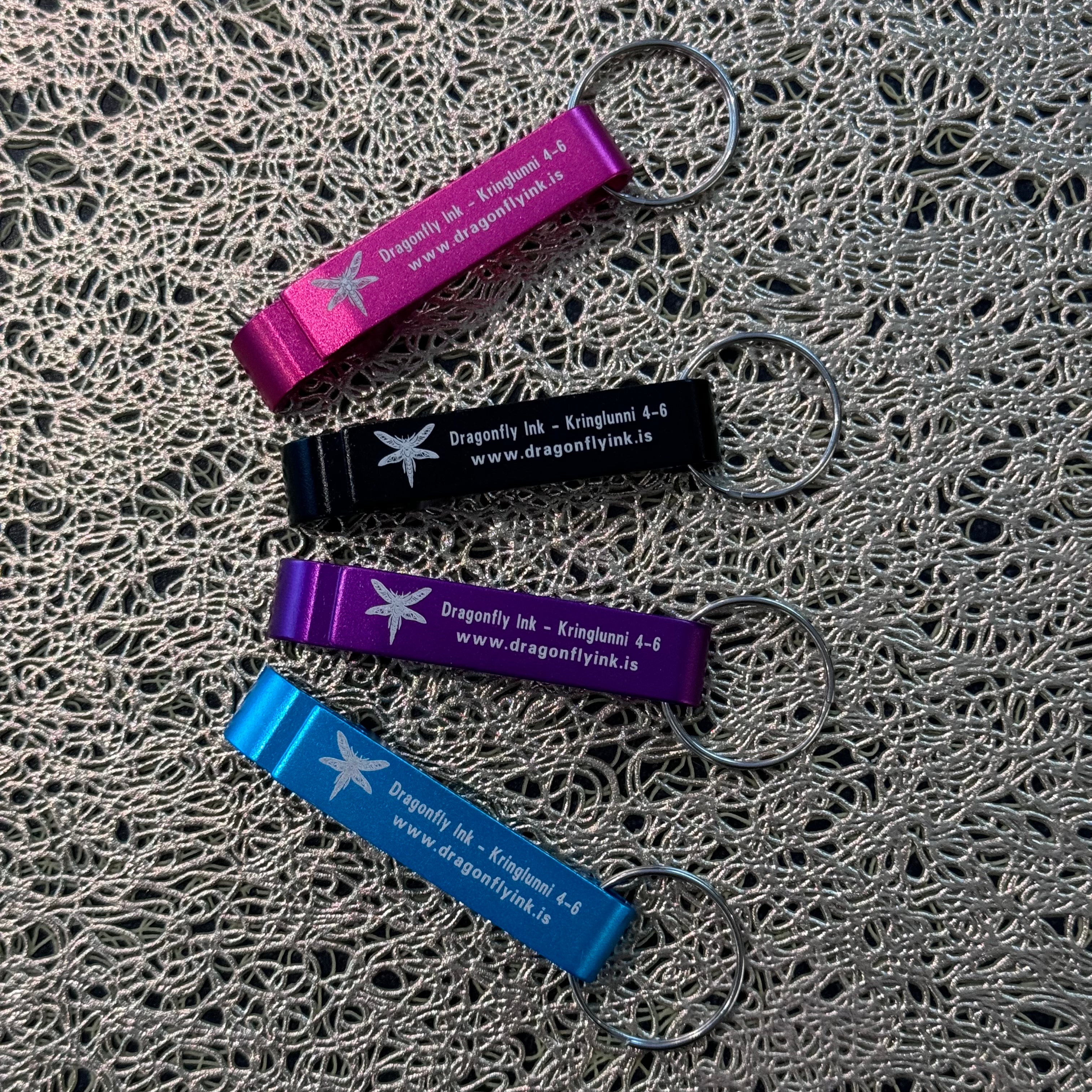 Flösku og dósaopnara lyklakippa